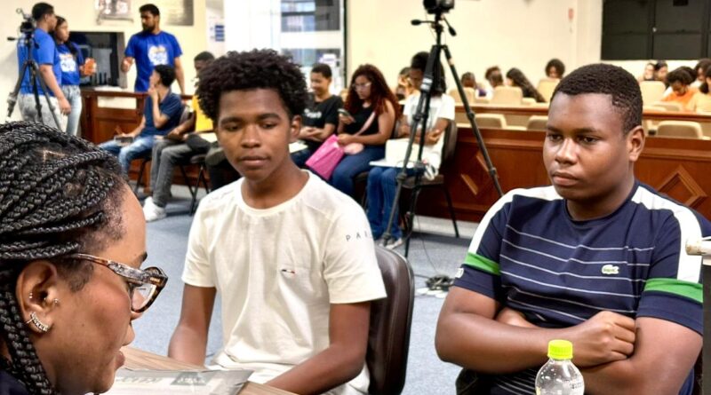 Prefeitura realiza ação Juventude Emprega+ e amplia acesso de jovens ao mercado de trabalho